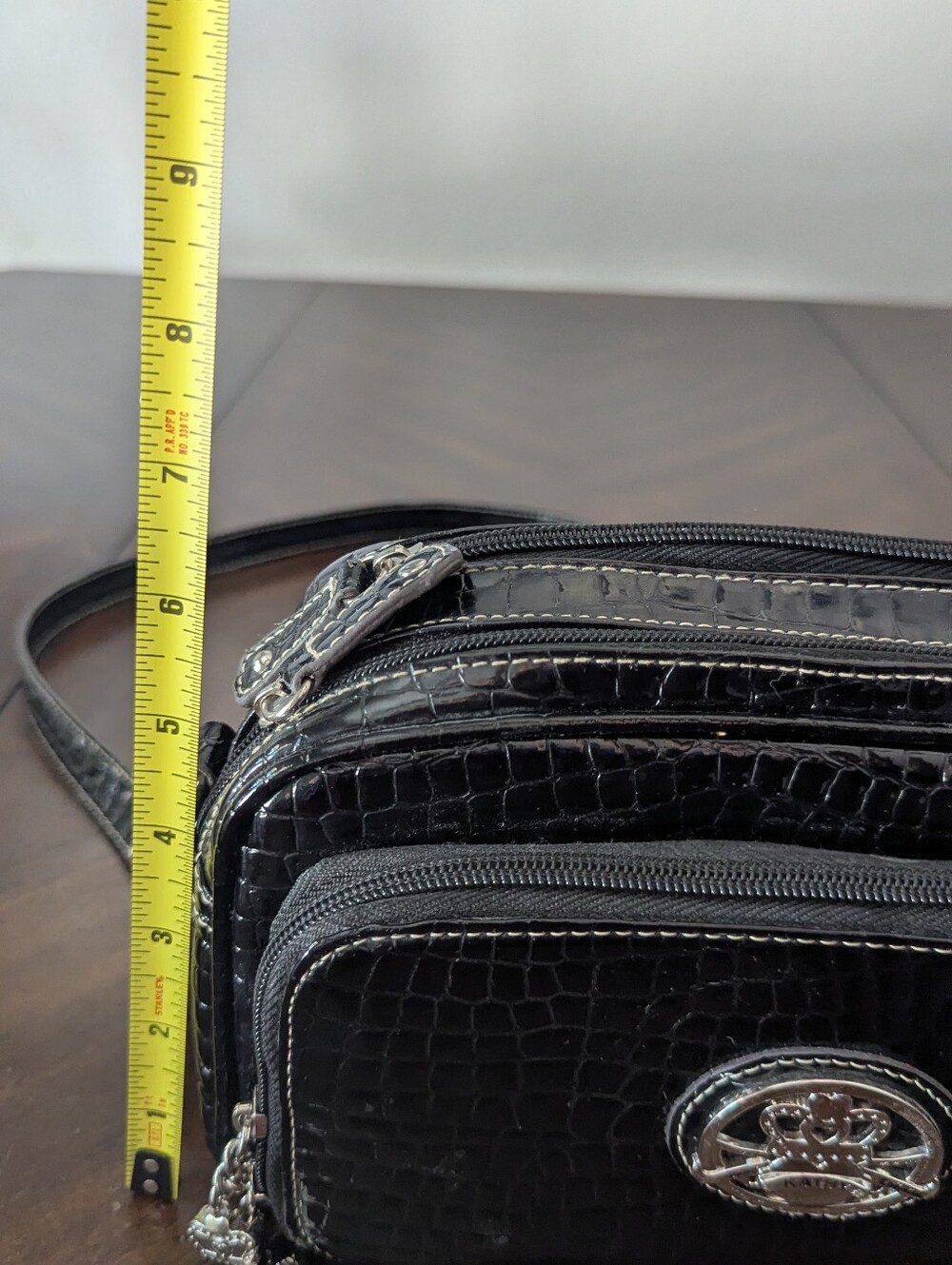 2000s Kathy Van Zeeland Black Faux Crocodile Crossbody Purse Orange/Gold Lining - Picture 9 of 14